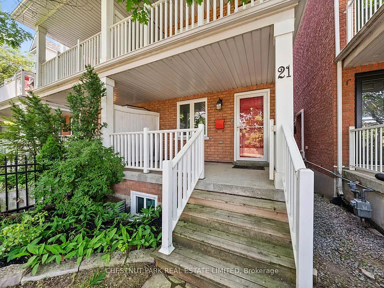 21 Littleyork Rd — Photo 2