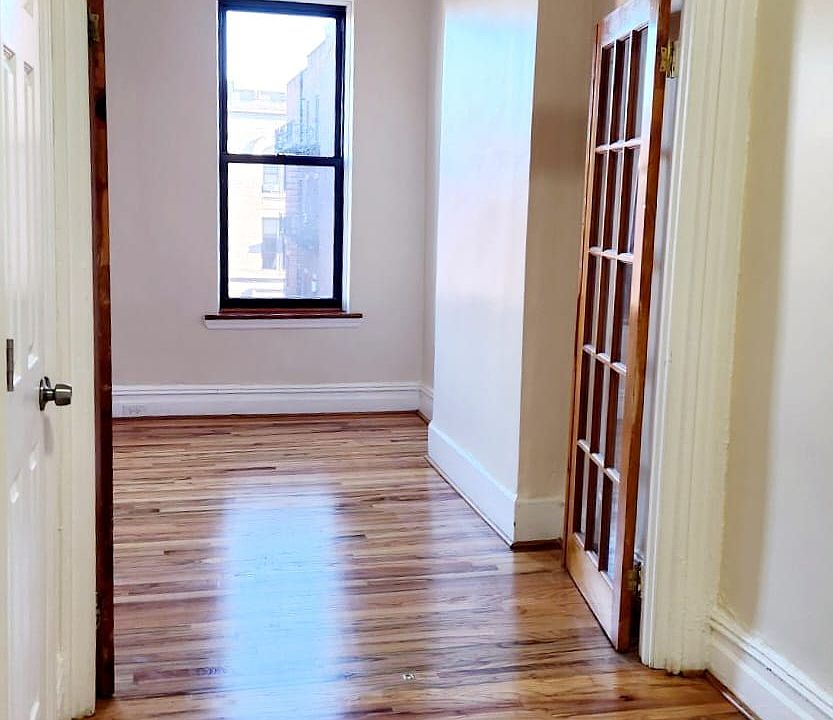 2nd image of 242 Prospect Park W #4L