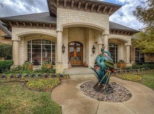 618 Creekbend Dr, Mesquite, TX 75149