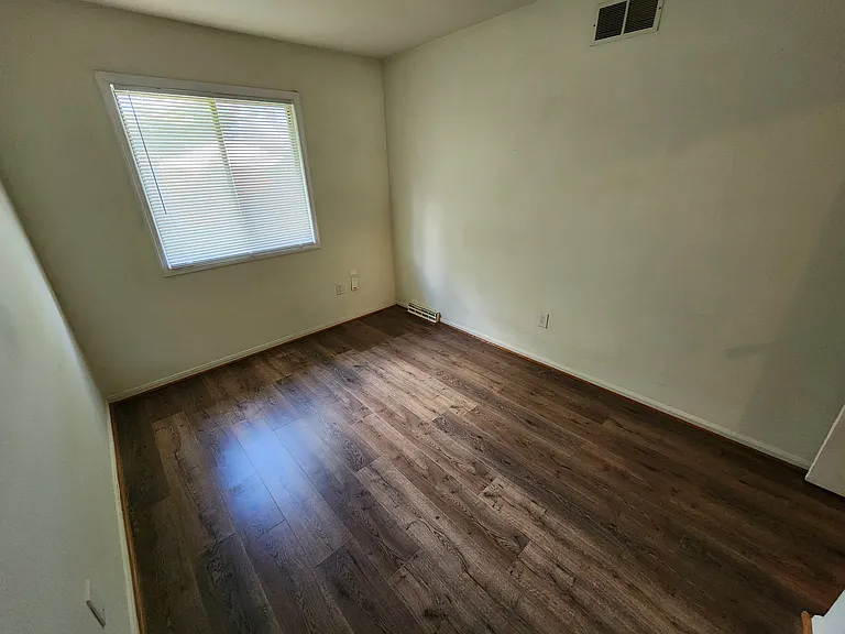 32 Sandybrook Dr — Photo 5