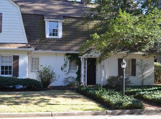 375 Country Club Dr, Southern Pines, NC 28387