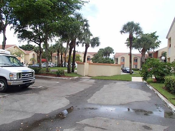 5th image of 10777 W Sample Rd APT 1106