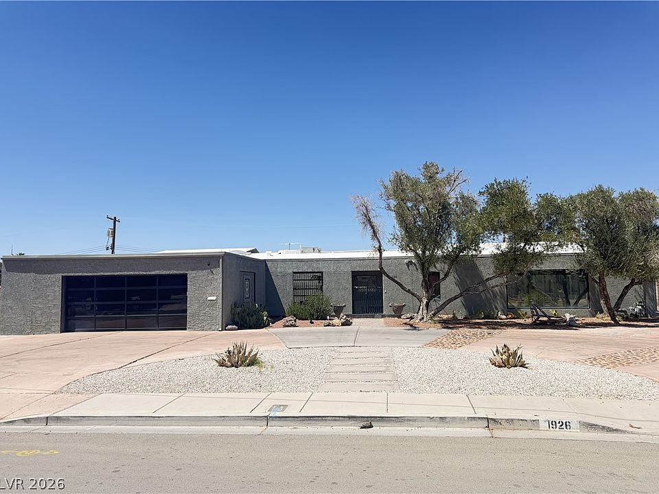 1st image of 1926 Papago Ln