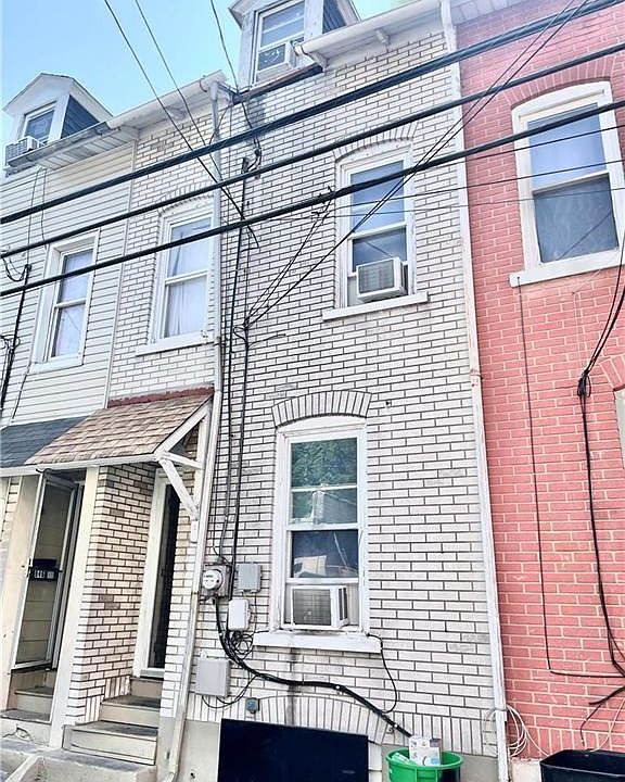 2nd image of 846 Elliger St