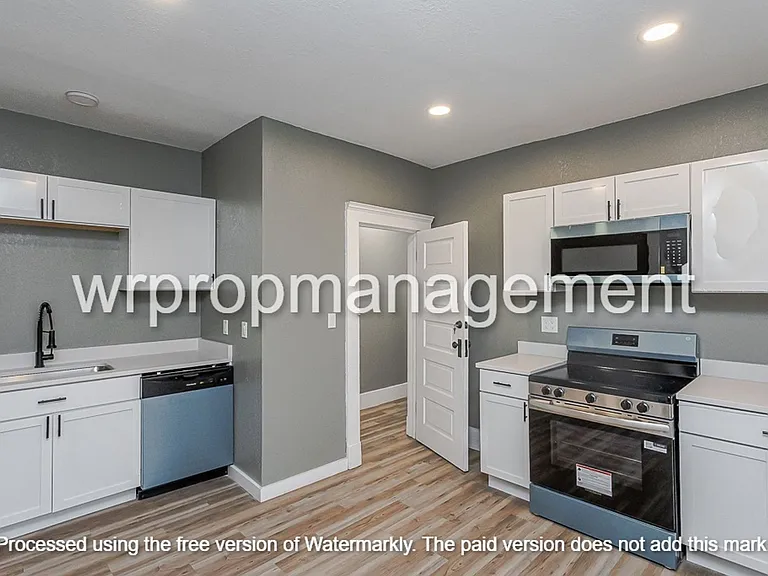 1822 Glendale Ave — Photo 21