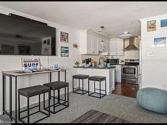 3rd image of 12102 Assawoman Dr Unit 308B