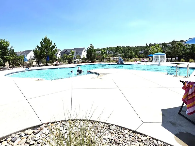 294 Linden Park Ln — Photo 20