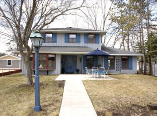 W4928 Hancock Ln, East Troy, WI 53120