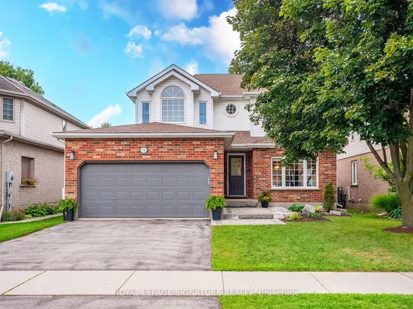 16 Pine Ridge Dr, Guelph, ON N1L 1K3