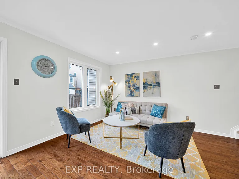 436 Claridge Dr — Photo 4
