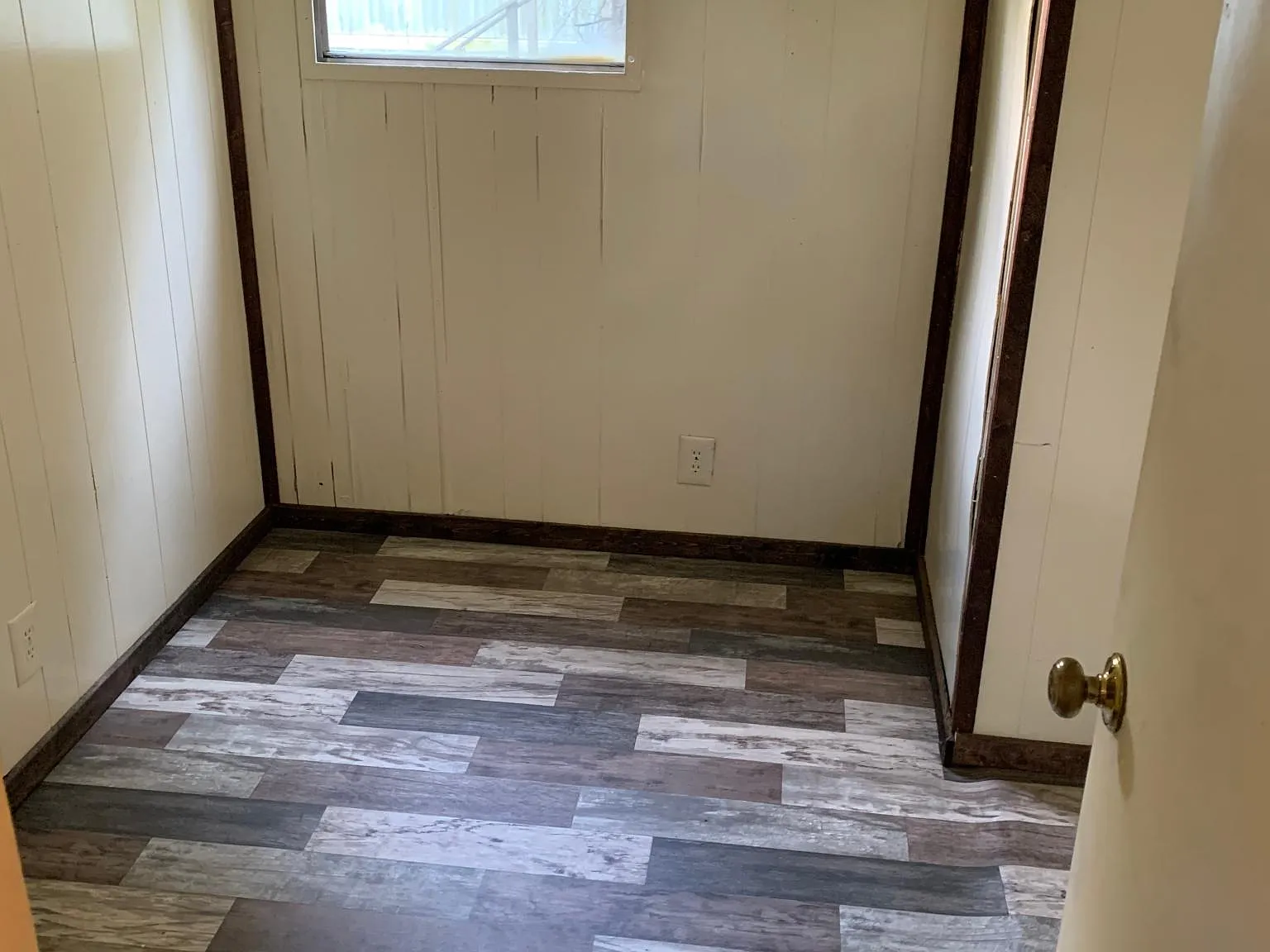 111 J Cobb Dr — Photo 3