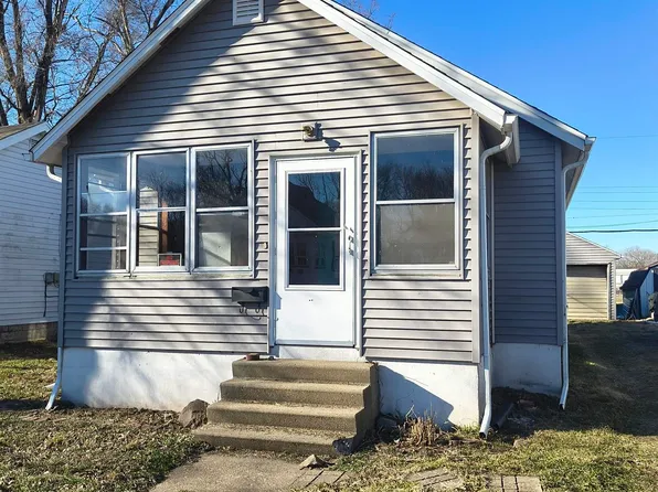 1011 Mechanic St, Pekin, IL 61554