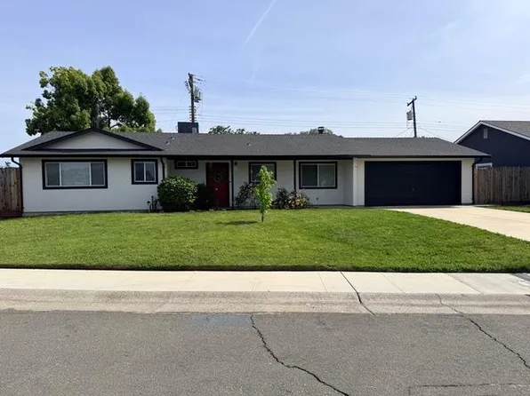 6710 Manassero Way, Sacramento, CA 95820