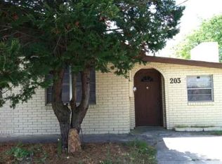 203 Vickie Dr, Warner Robins, GA 31093