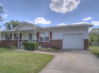 548 Steve St, Carthage, MO 64836