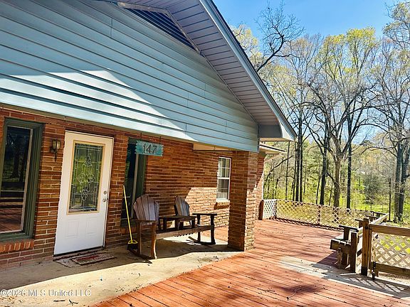 3rd image of 147 Clifford Rd