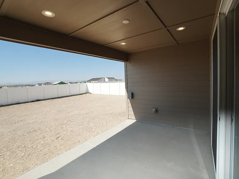 14561 Pine Knoll St — Photo 19
