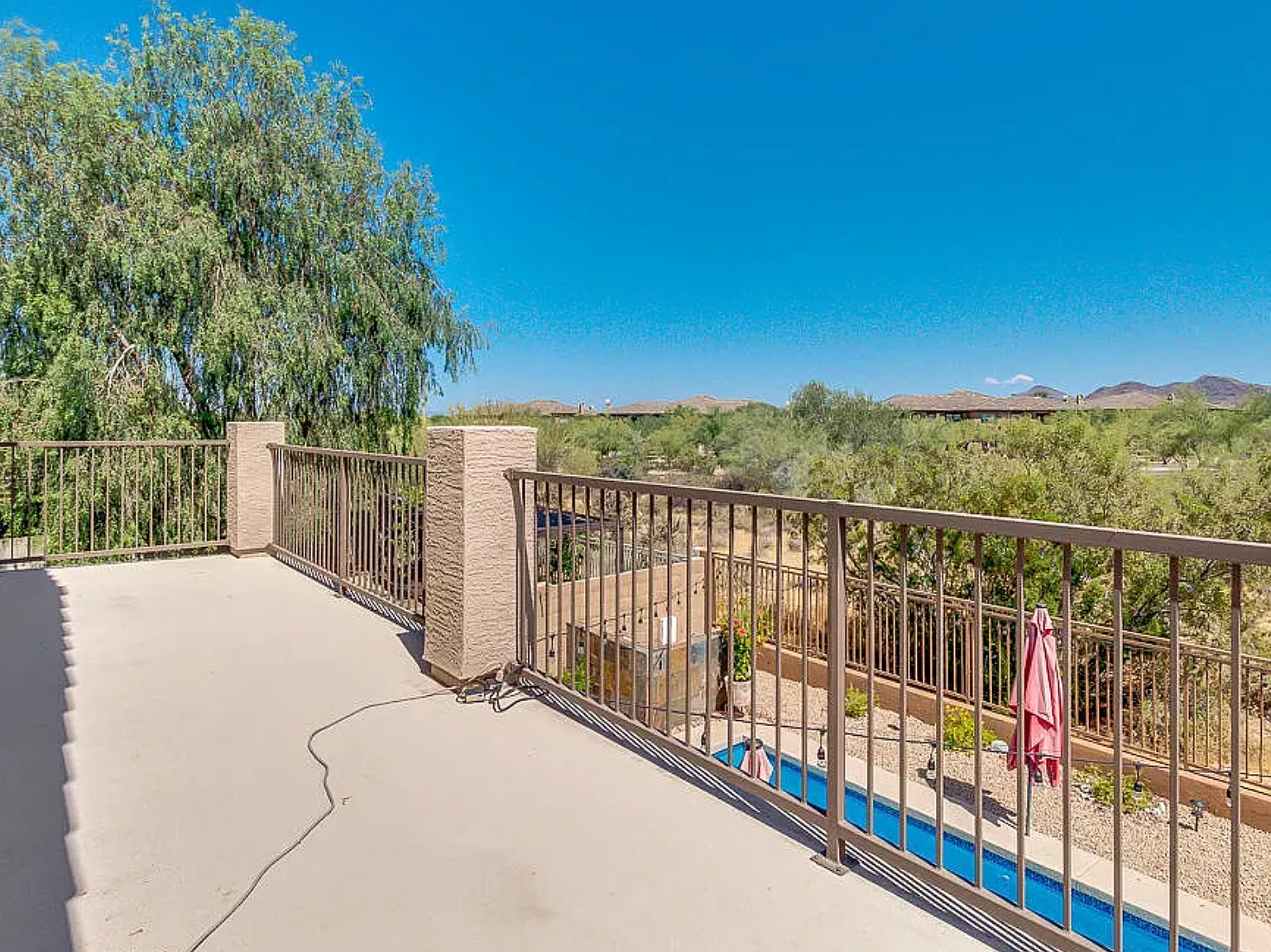 4 bed, 2412 sqft, $4,000 — Photo 4