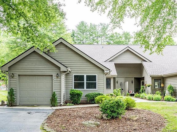 2nd image of 8 Tisha Ln