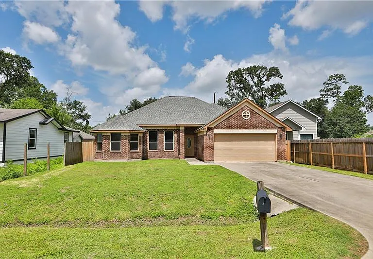 6615 Goldspier St — Photo 36