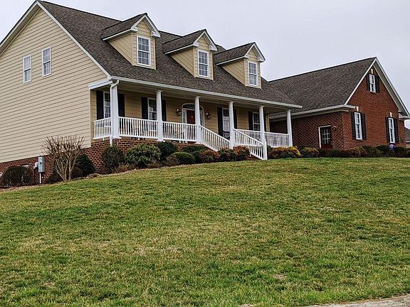 2nd image of 1051 Whispering Springs Ct