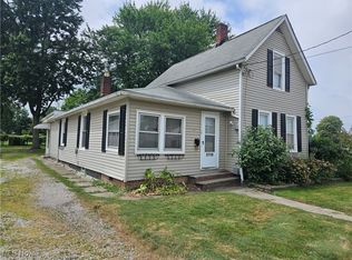 37710 Vine St, Willoughby, OH