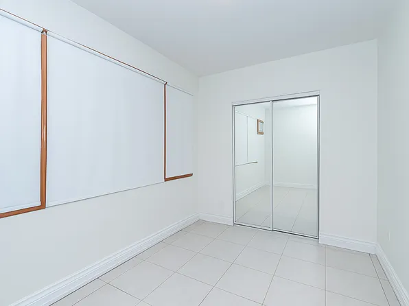 1461 East 3rd Street image 14 of 36