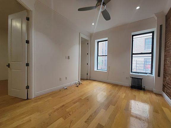 5th image of 115 W 104th St APT 6