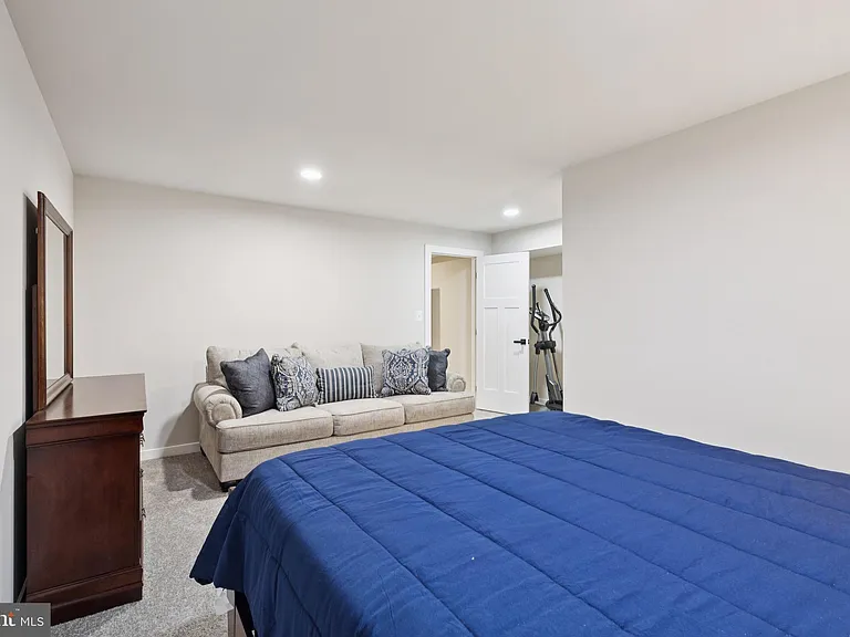 10706 Green Leaf Run — Photo 47