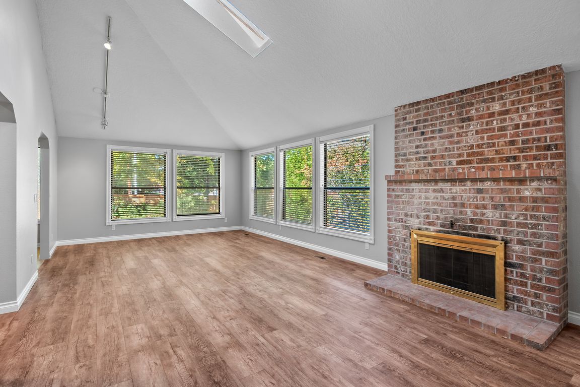 next background image