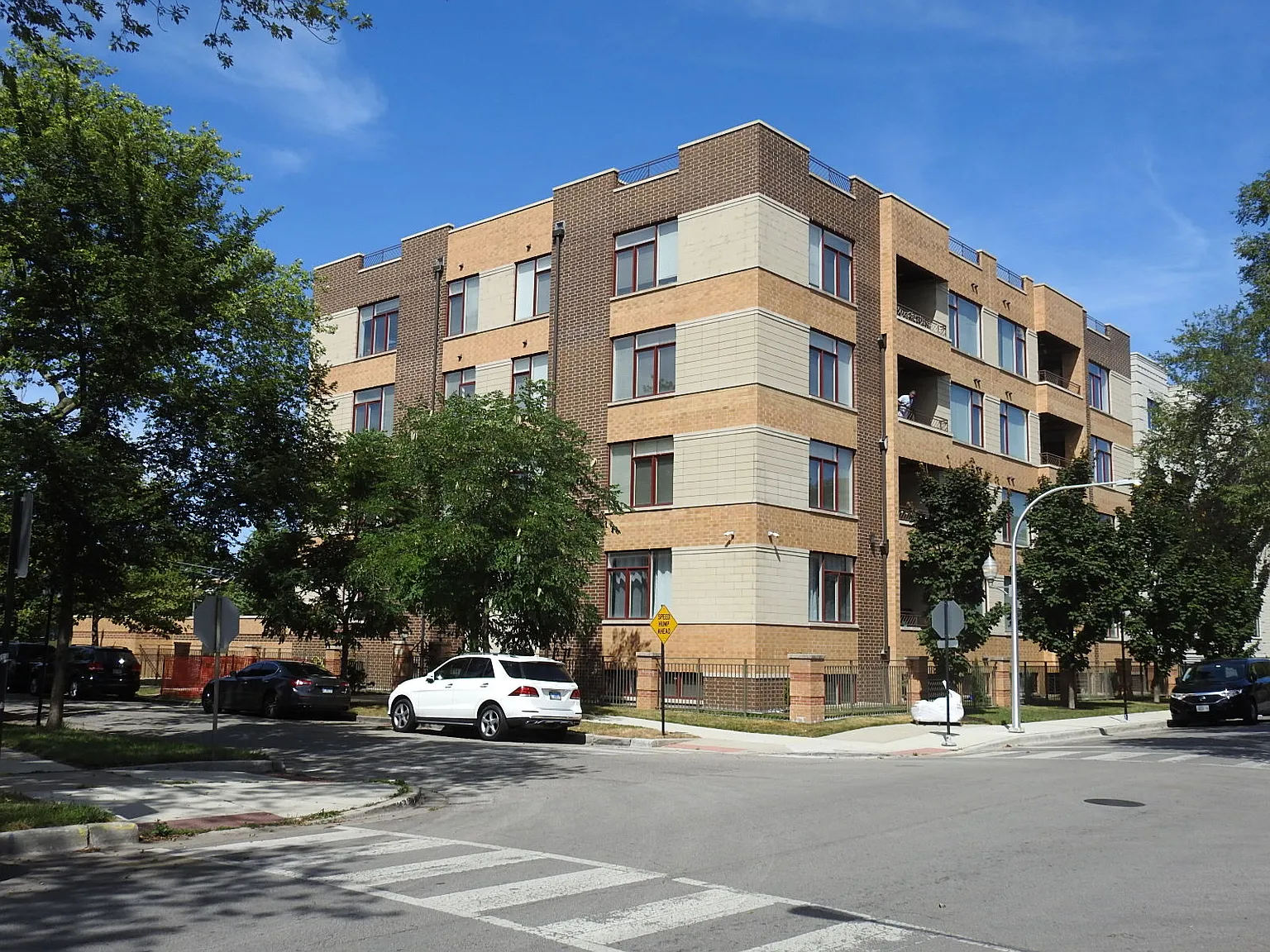 6456 S Woodlawn Ave — Photo 1