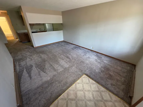 2805 Thomas, 2805 Thomas Dr #C1, Eau Claire, WI 54701