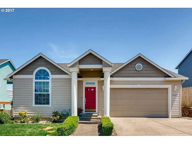 3004 SE Teal Dr photo 1