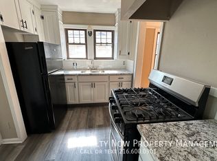 18224 Winslow Rd UNIT 2, Beachwood, OH 44122
