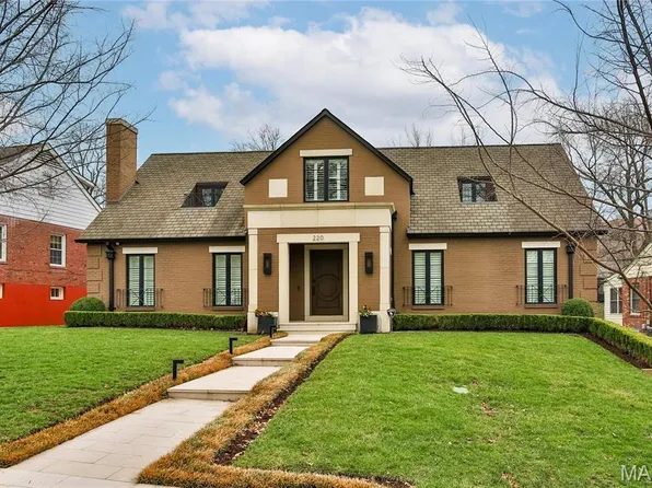 220 Topton Way, Saint Louis, MO 63105