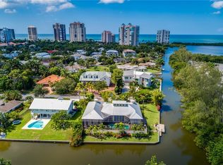 5264 Starfish Ave, Naples, FL 34103