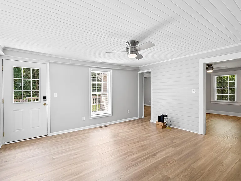 206 Woodale Dr — Photo 23