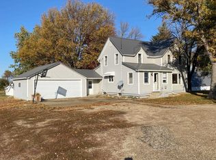 1777 Larch Ave, George, IA 51237