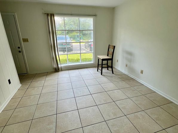 100 Fountain Dr #173, Bainbridge, GA 39819