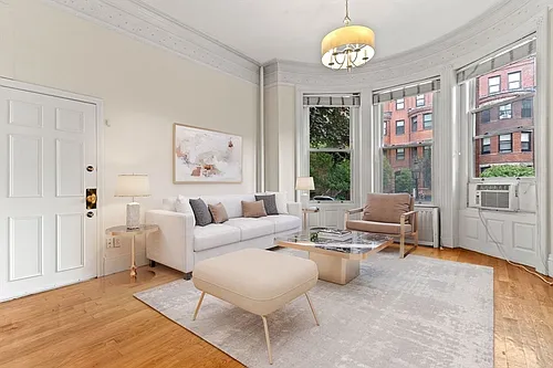 394 Marlborough St #3 Photo 1