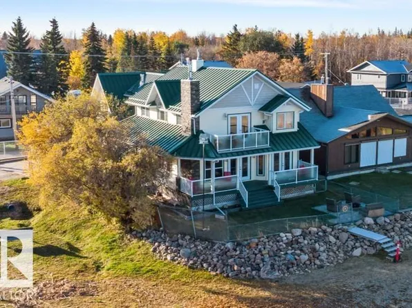 5803 51st Ave, Alberta Beach, AB T0E 0A0