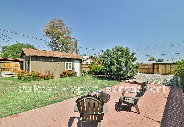 1238 E McKinley St — Photo 24