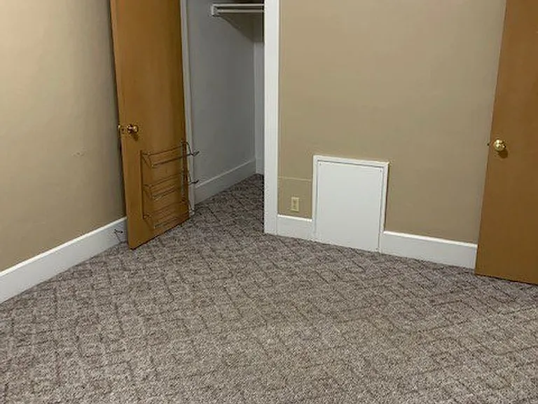 312 N Lawler St — Photo 28