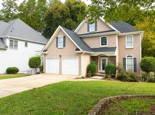 5050 Victory Ridge Ln, Roswell, GA 30075