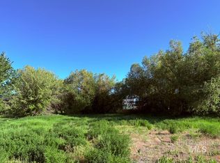 120 Willow Ave E, Fairfield, ID 83327