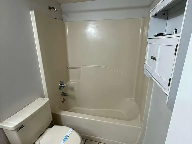 3610 N 56th Ave #205 — Photo 8
