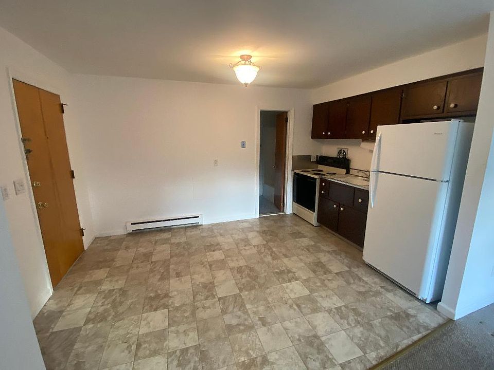 Eat in Kitchen, refrig and stove included.