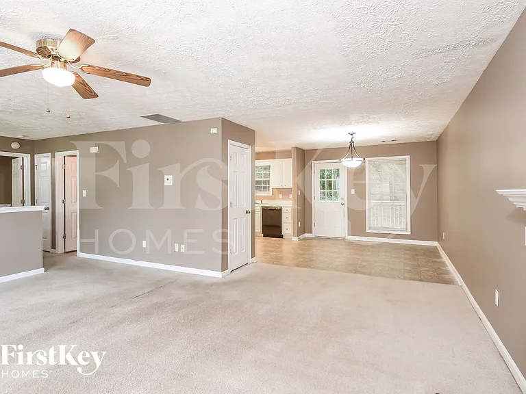 2248 Lake Ranch Ct — Photo 4