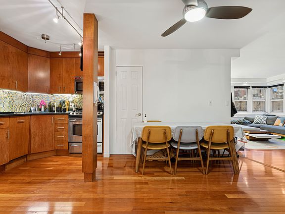 4th image of 155 E 34th St APT 15E
