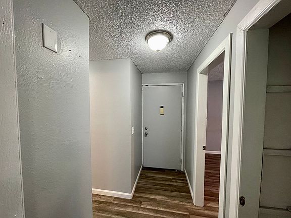 5th image of 3001 E Upriver Dr #201